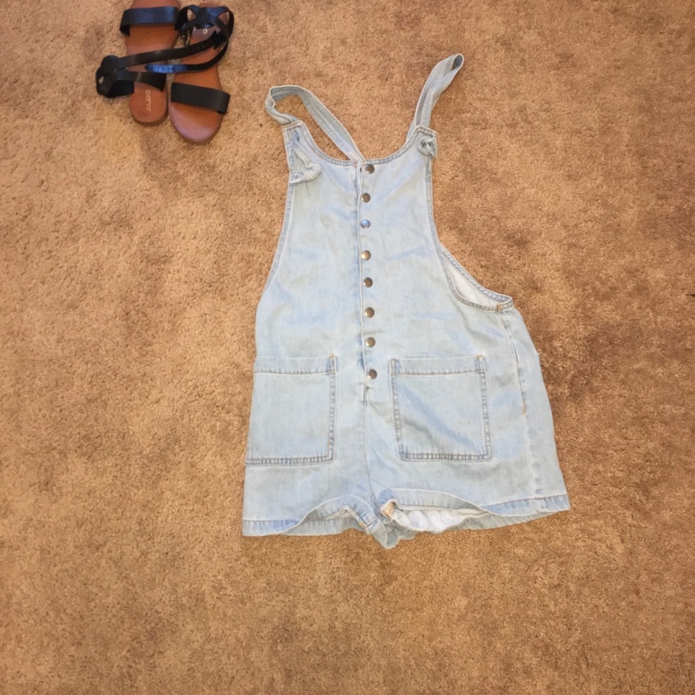 NWOT overalls F21 size 28